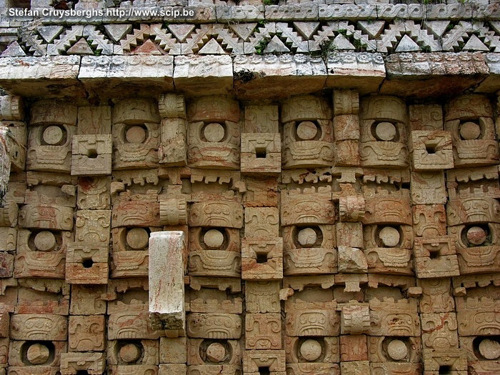 Kabah Maskers van de regengod Chac in de kleine Maya-site van Kabah. Stefan Cruysberghs